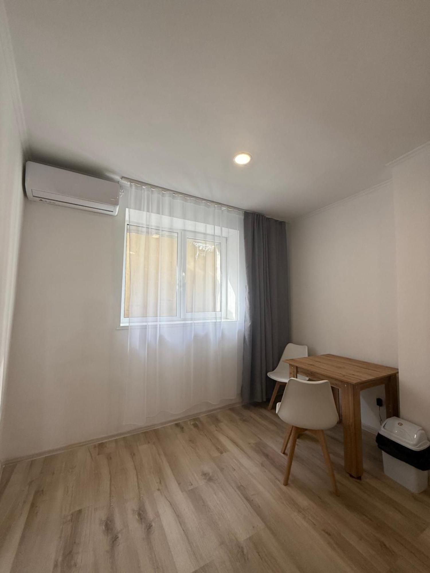 Dreamhotel キシナウ エクステリア 写真